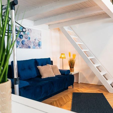 Seventh Heaven 2 Apartment Budapest Bagian luar foto